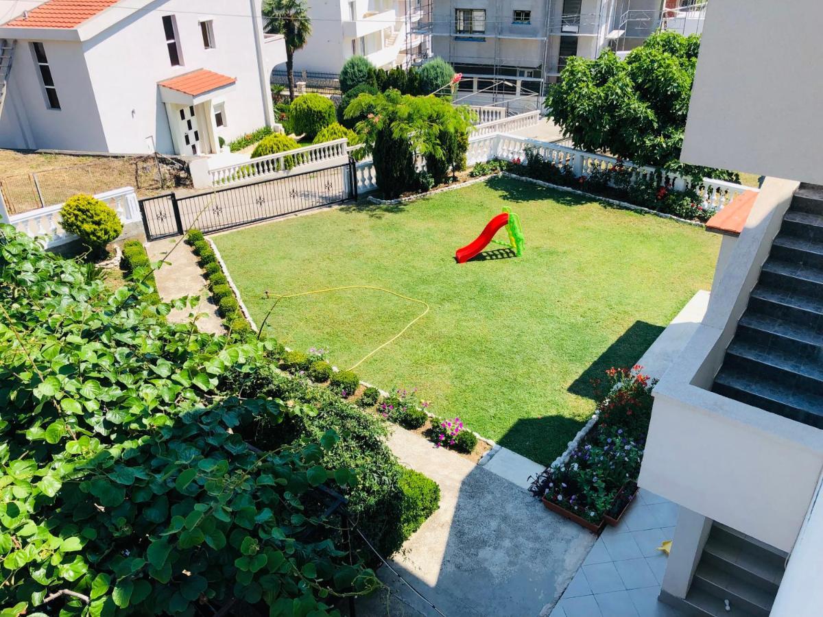 Apartments Radosevic Ulcinj Kamer foto