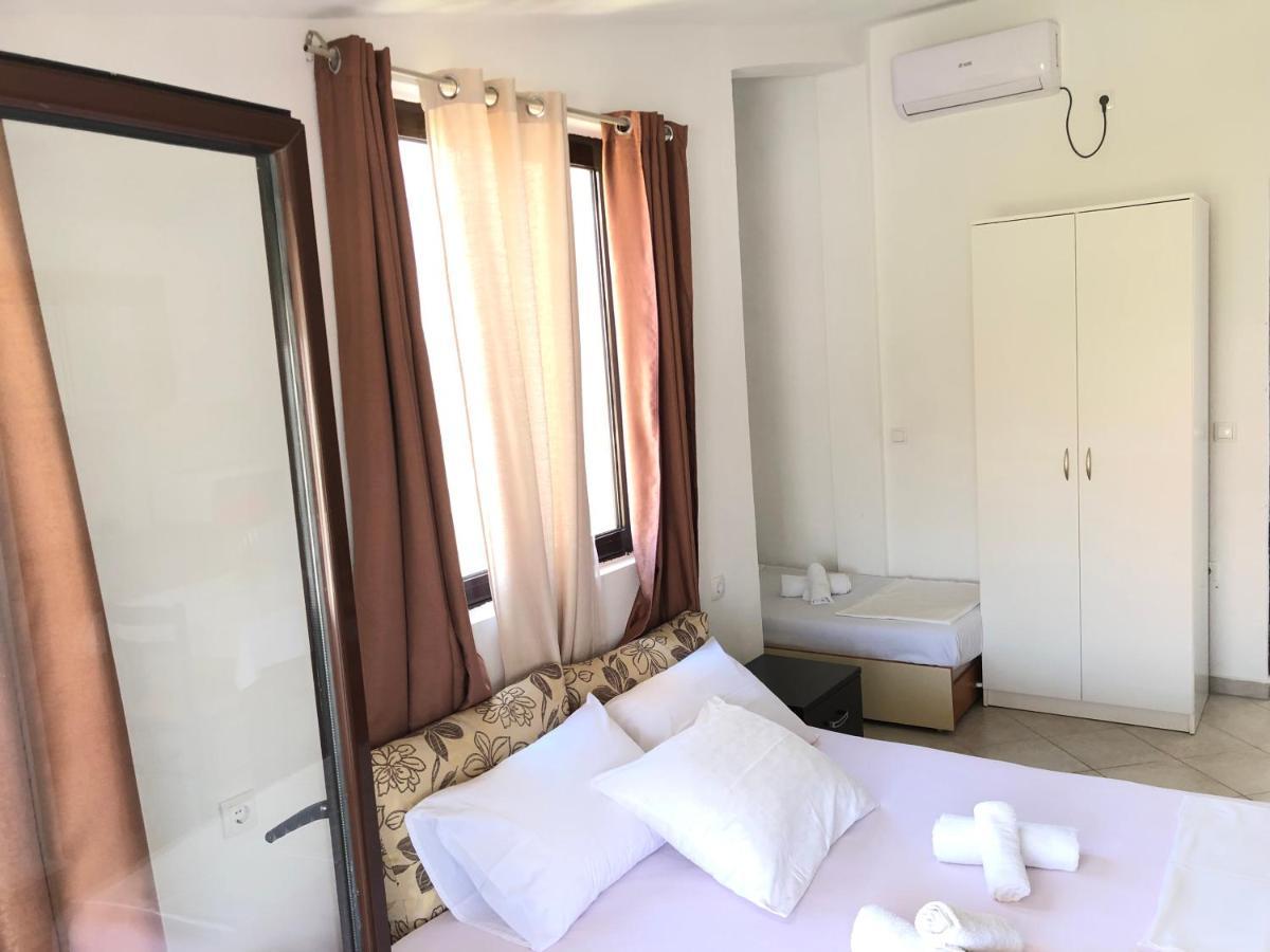 Apartments Radosevic Ulcinj Buitenkant foto