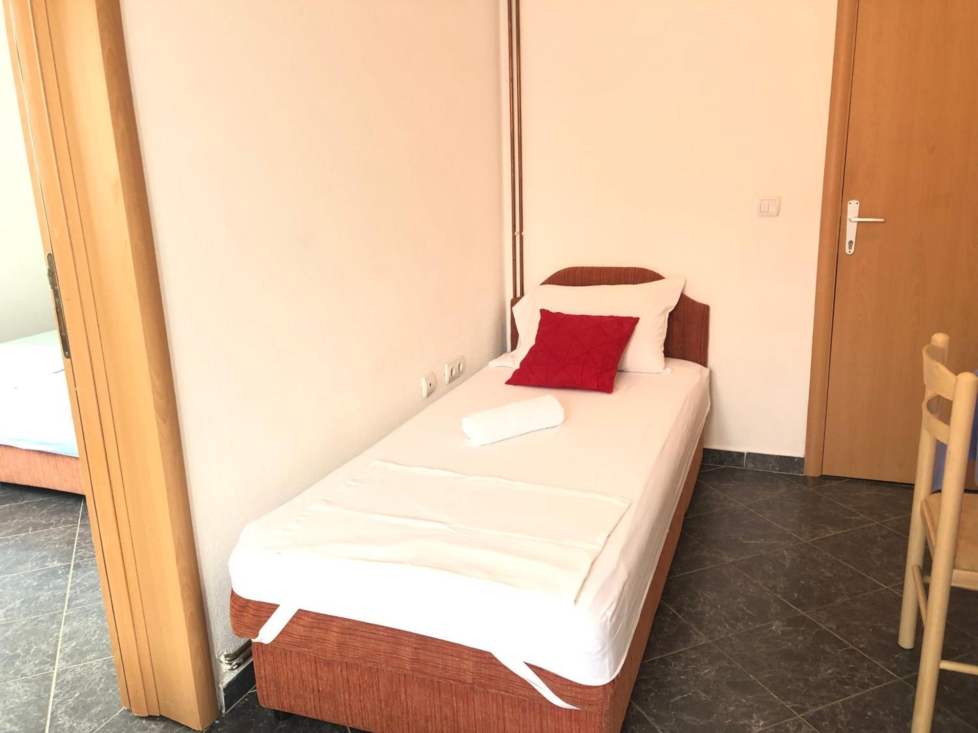 Apartments Radosevic Ulcinj Kamer foto